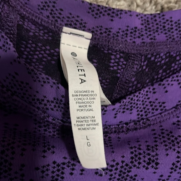 Athleta short sleeve Women Large - Picture 2 of 3